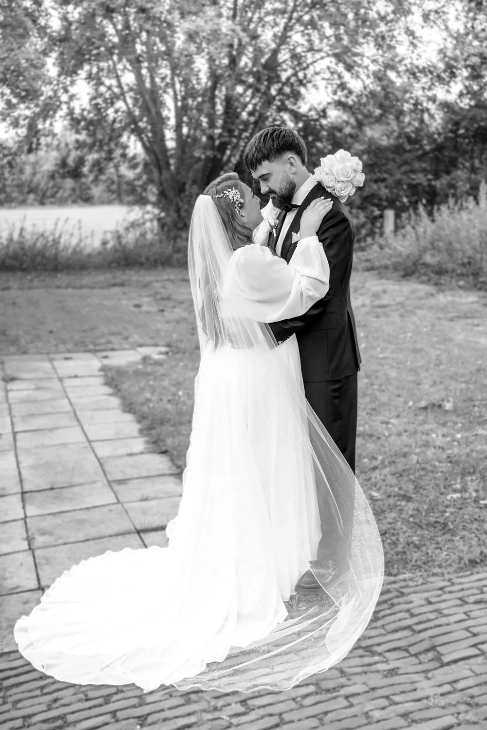 Levue Fotografie — Lutten — Hochzeitsfotografien